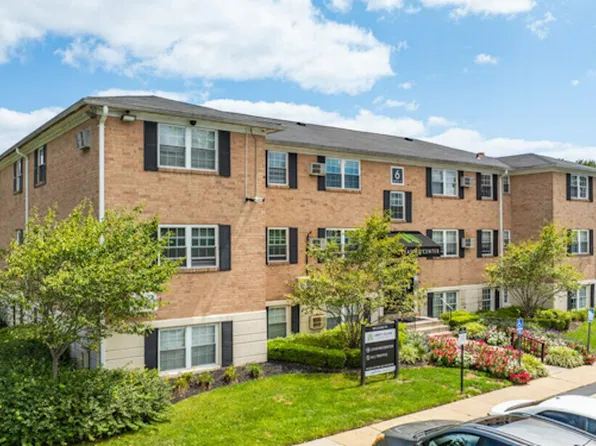 Liberty Square Apartments