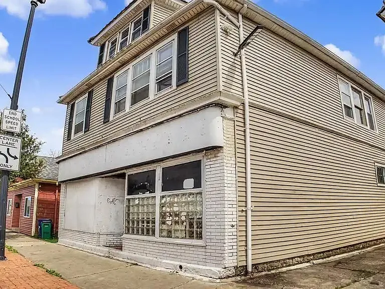 2015 Genesee St #UPPER — Photo 1
