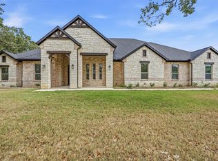 300 Seacross Ct, Combine, TX 75159