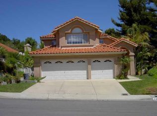 1064 Funquest Dr, Fallbrook, CA 92028