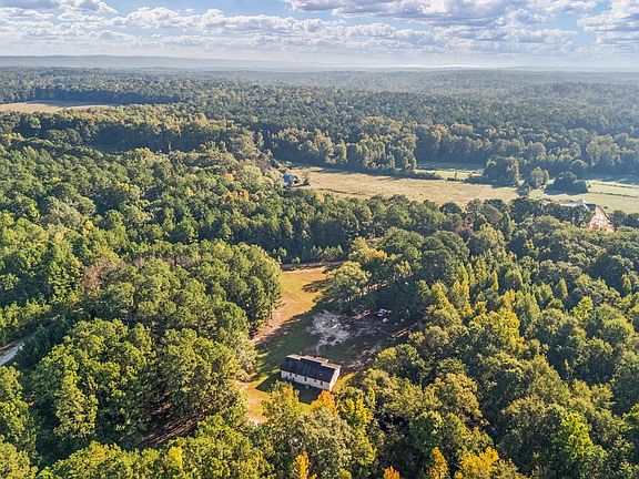 2nd image of 642 Jc Reynolds Rd