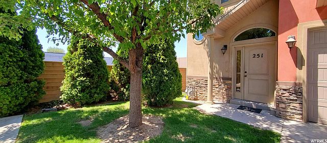 1st image of 251 E Ailee Ln
