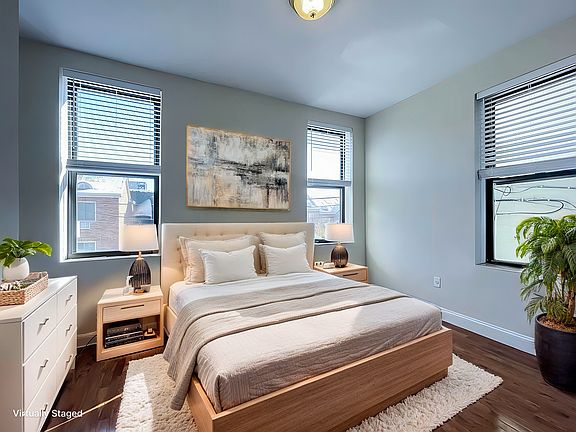 2nd image of 3106 42nd St APT 10