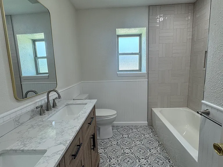 9515 Westpark Dr #B — Photo 8