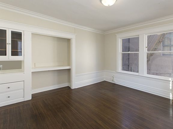 3rd image of 890 Geary St #37