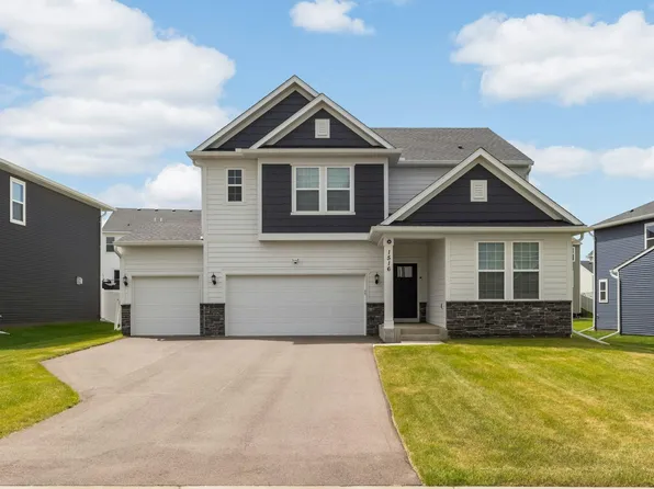 1516 149th St W, Rosemount, MN 55068