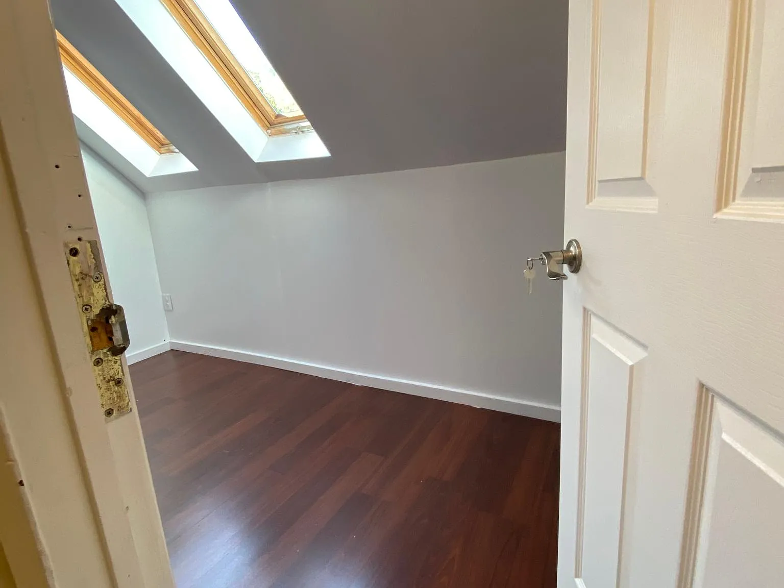 132 Cambridge Ave — Photo 2
