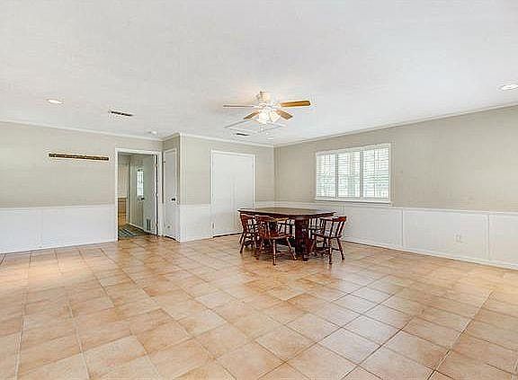 4th image of 655 County Road 437