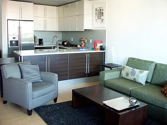 Rented by Mark David | media 13