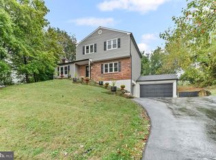 265 Beacon Dr, Phoenixville, PA 19460