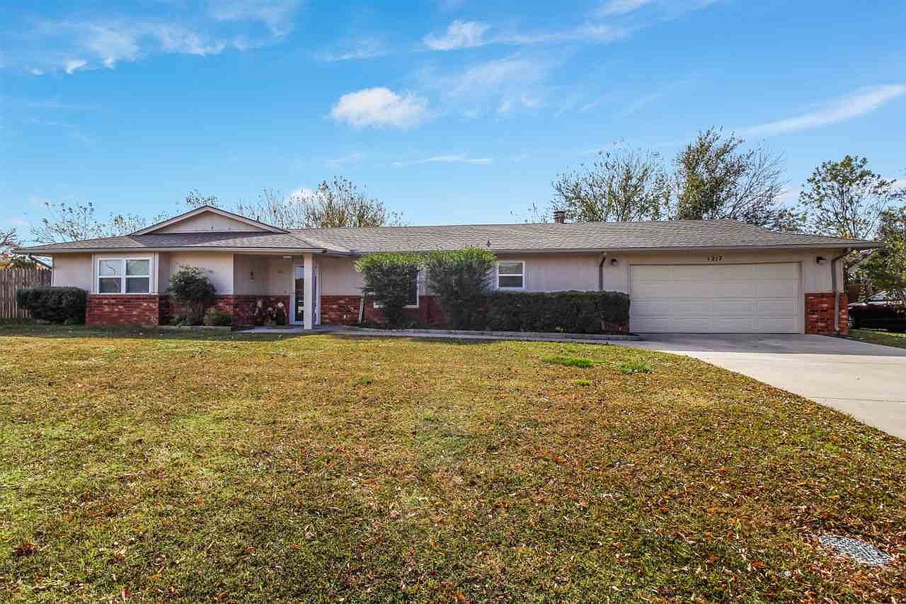 1217 E Willham Dr, Stillwater, OK 74075 Zillow