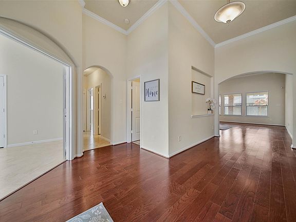 4th image of 2513 River Slate Ct