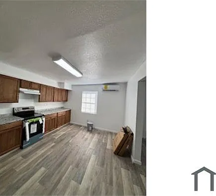 122 S Gosnell St — Photo 5