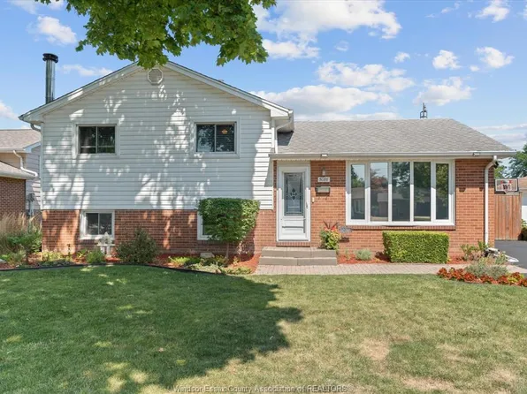 5086 Colbourne Dr, Windsor, ON N8T 1T8