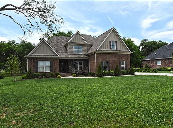 2nd image of 4212 Thoroughbred Ln