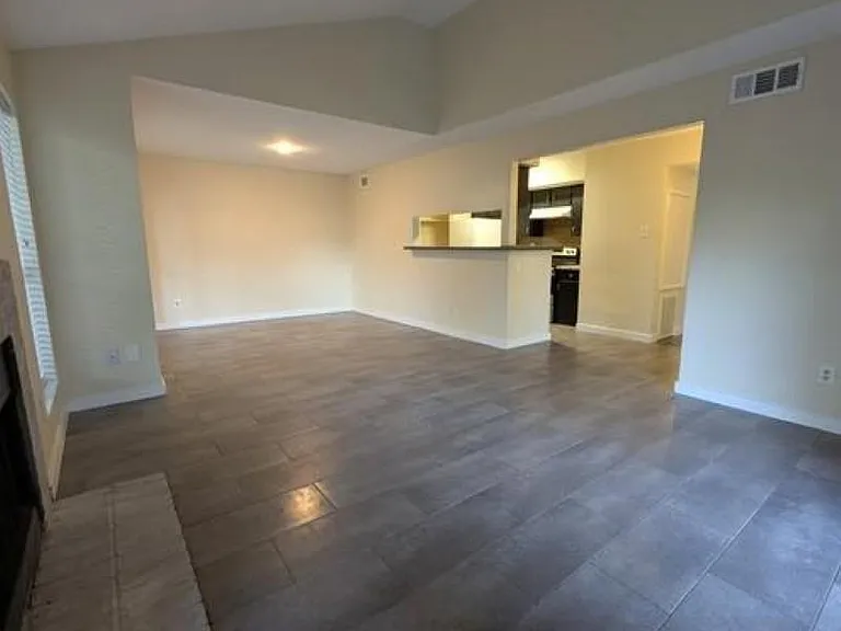 7200 W T C Jester Blvd #203 — Photo 6