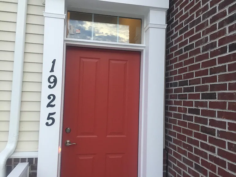1925 E 86th St — Photo 26