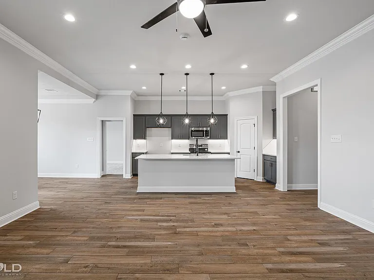 414 Blanchard Loop — Photo 16