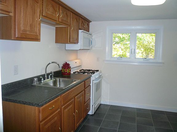 New Kitchen top to bottom