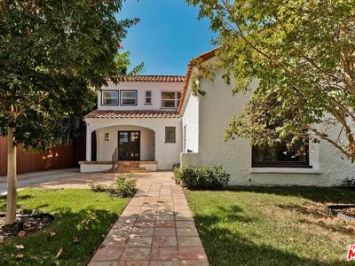 317 S Oakhurst Dr, Beverly Hills, CA, 90212