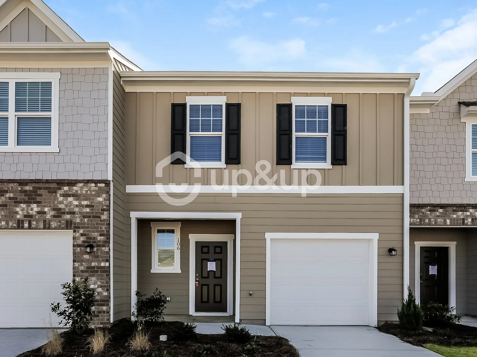 3 bed, 2.5 bath, 1421 sqft, $1,995 — Photo 1