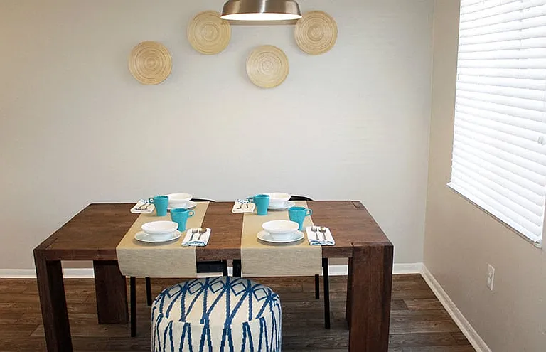 Promenade At Edgewater Apartments — Photo 4