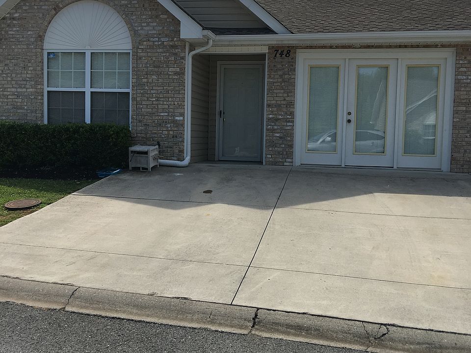 1st image of 748 Graham Way