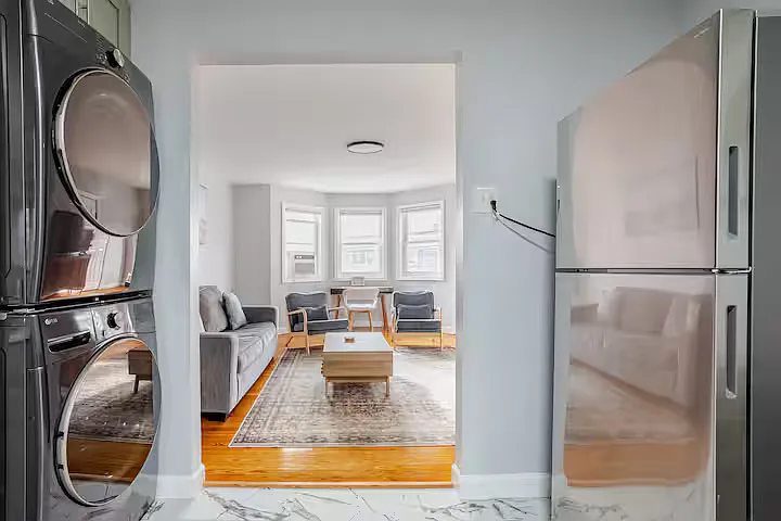 25 W 51st St #1 — Photo 3