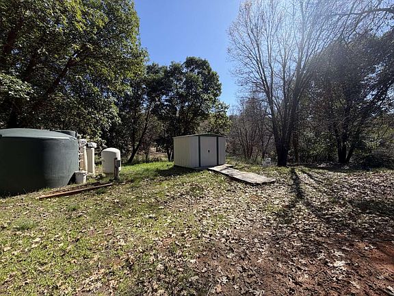 4th image of 12567 Robinson Rd