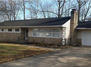 201 Pembroke Rd, Akron, OH 44333