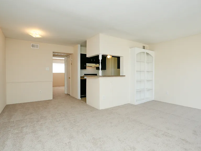 Patriot Forest Apartments — Photo 32