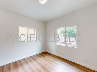 1115 1/2 Pacific Ave, Long Beach, CA 90813