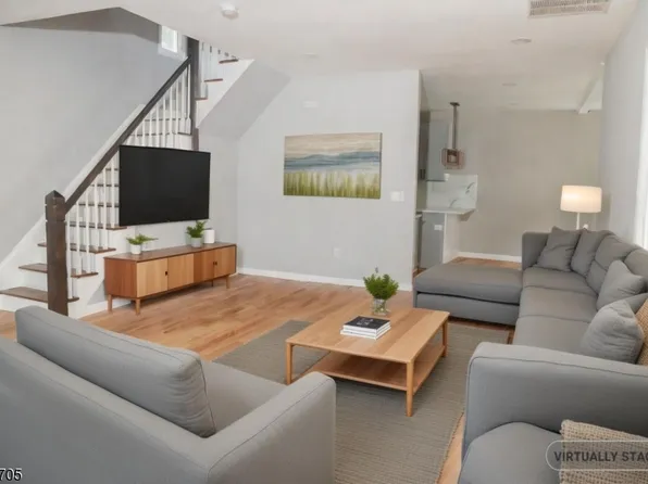 65 Mercer St, Somerville Boro, NJ 08876