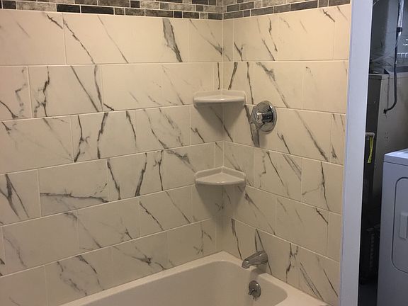 4th image of 27 London St