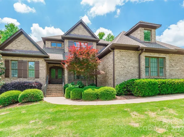 1260 Rittenhouse Ln, Rock Hill, SC 29732