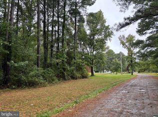 Lake Dr, Scotland, MD 20687