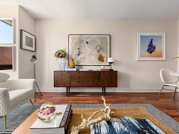 4th image of 1965 Broadway APT 9C
