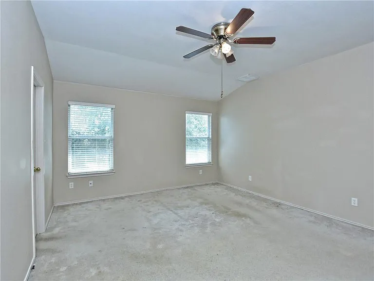 3477 Flowstone Ln — Photo 19
