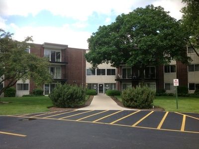 2800 Maple Ave APT 31B, Downers Grove, IL, 60515