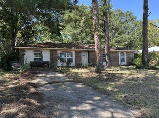 104 Imperial Dr, Eufaula, AL 36027