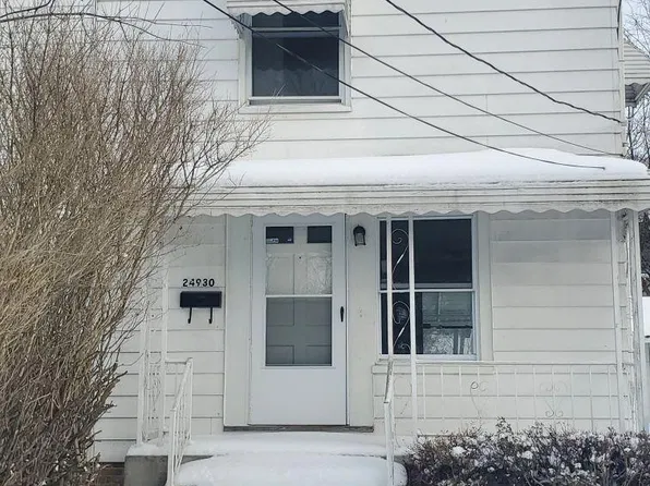24930 Treadwell Ave, Euclid, OH 44117