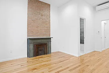 Rented by Safdie Realty Group