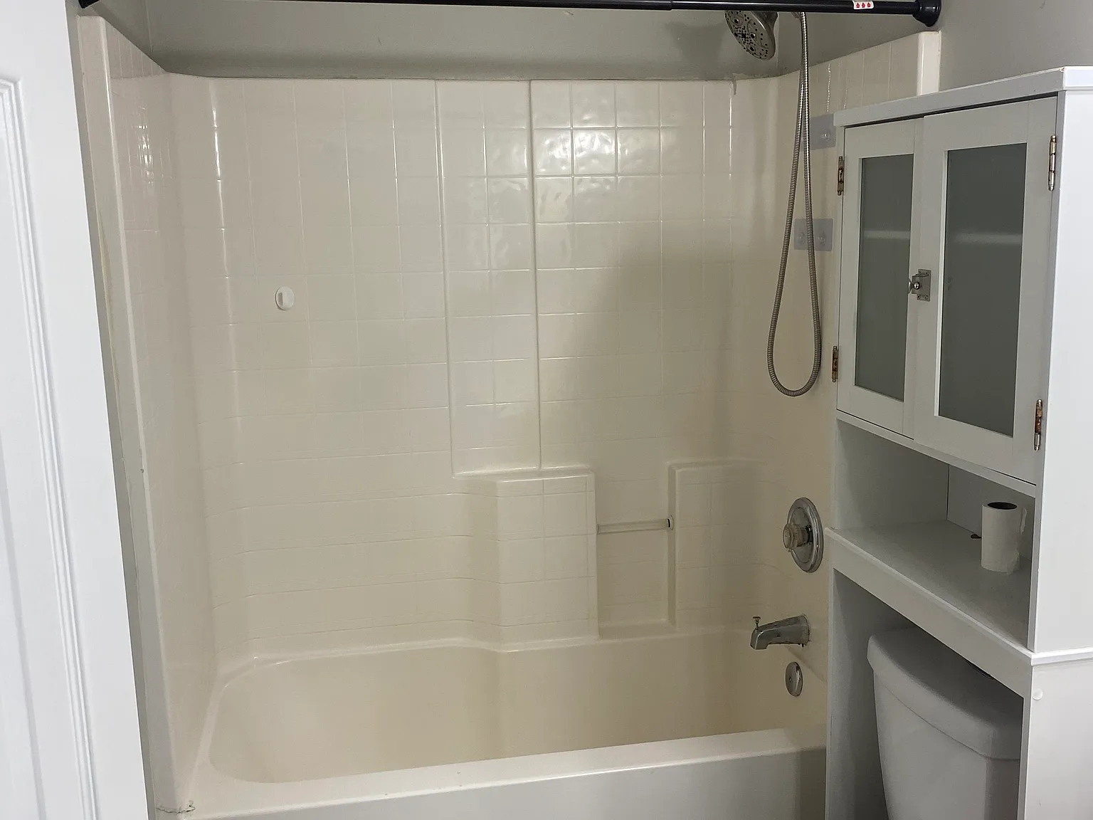 4 bed, 1782 sqft, $800 — Photo 1