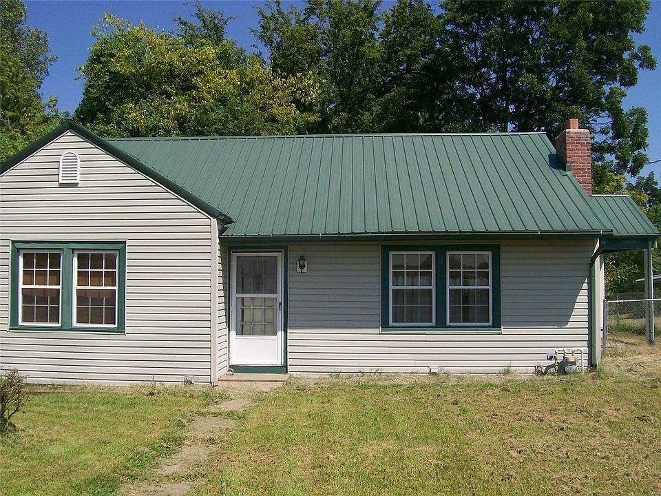 1st image of 828 S West End Blvd