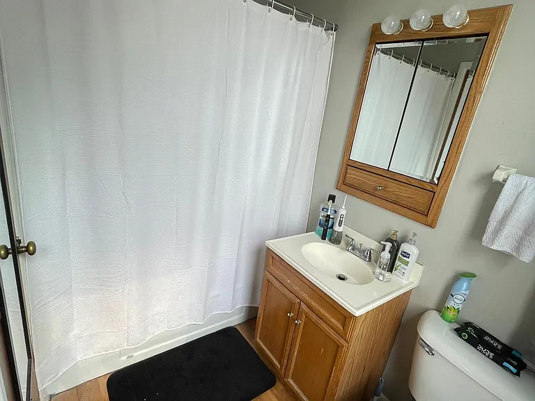 1076 Neil Ave #TWO A — Photo 9