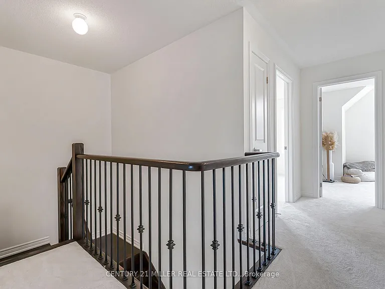1473 Davis Loop — Photo 9