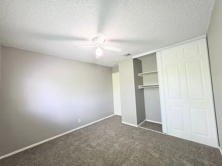 8562 Serene Ridge Dr — Photo 11