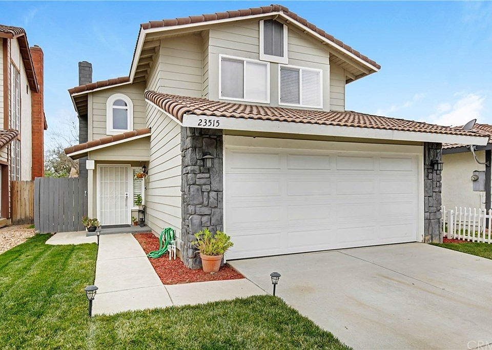 1st image of 23515 Woodlander Way