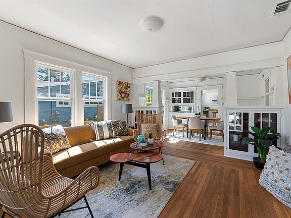 5th image of 422 Benton Street