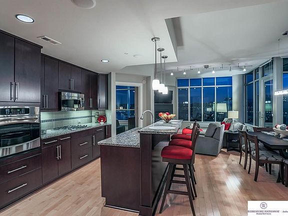 4th image of 444 Riverfront Plz APT 705